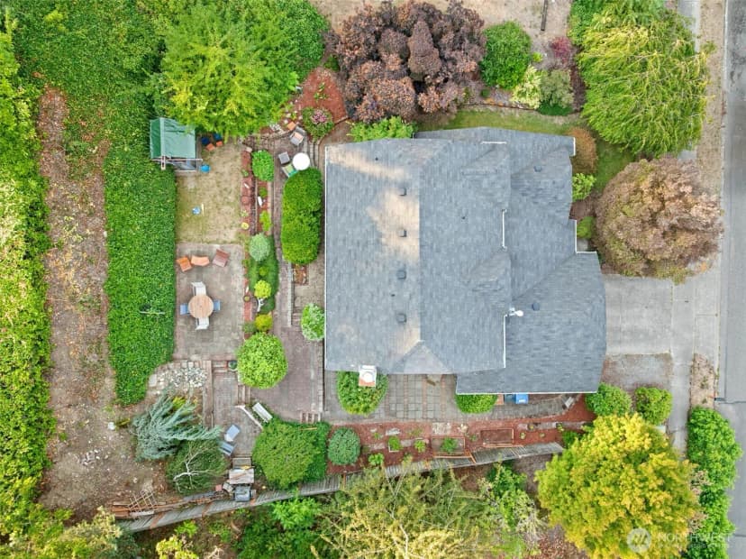 Property photo for 3414 Nassau Avenue Ne, Tacoma photo 35