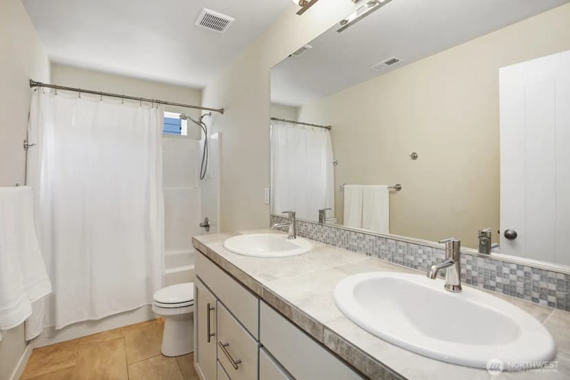 Property photo for 2061 Nw Rustling Fir Lane, Silverdale photo 31
