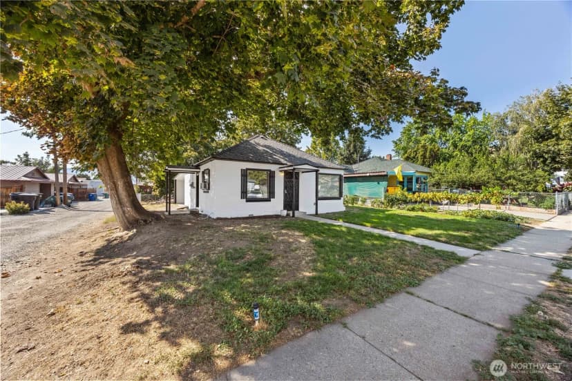 Property photo for 317 N Emerson Street, Chelan photo 7