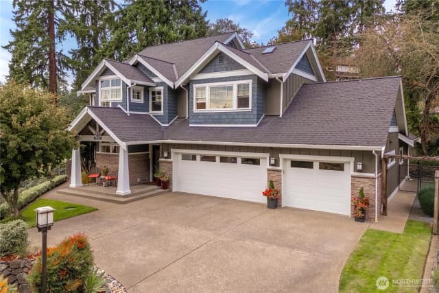 Property photo for 10213 Green Lane Sw, Lakewood photo 2