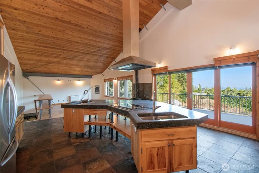 Property photo for 109 Gehrke Road, Port Angeles photo 14