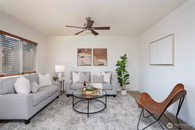 Property photo for 4040 32rd Avenue Sw, Seattle photo 10
