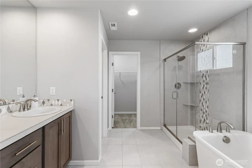 Property photo for 20821 98th Place S, Kent photo 14