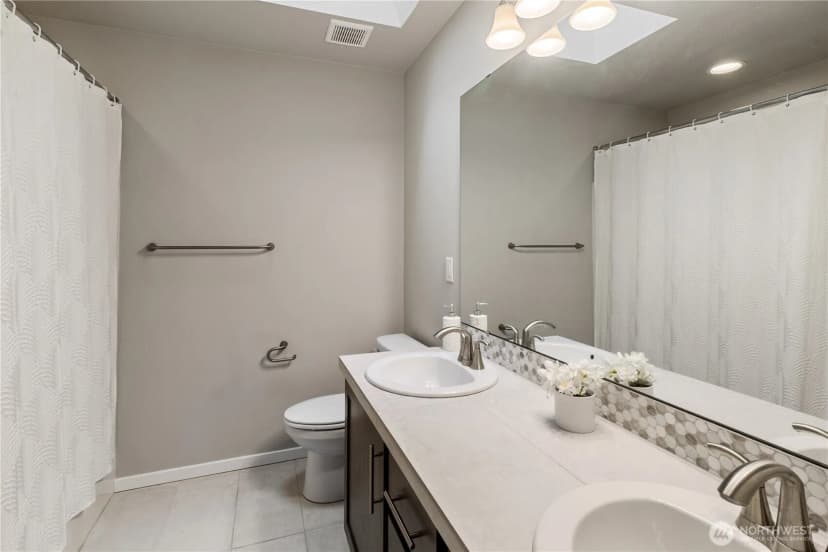 Property photo for 20821 98th Place S, Kent photo 20