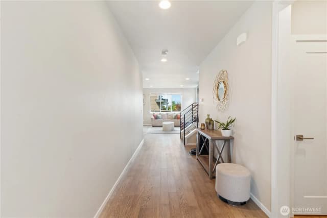 Property photo for 20821 98th Place S, Kent photo 4