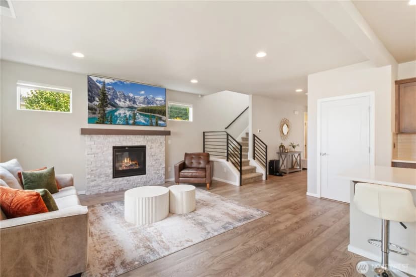 Property photo for 20821 98th Place S, Kent photo 7
