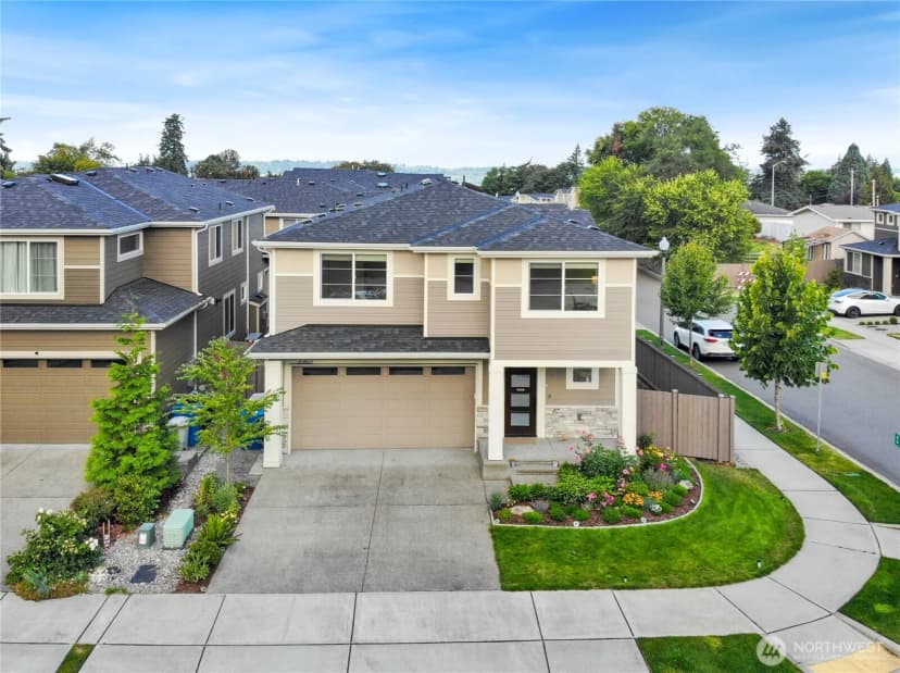Property photo for 20821 98th Place S, Kent photo 24