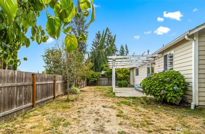 Property photo for 2215 116th Avenue Ne, Lake Stevens photo 32