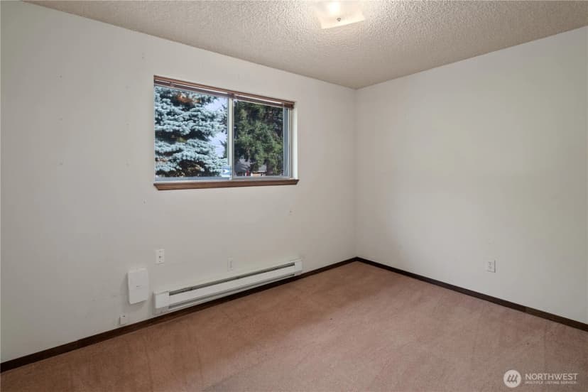 Property photo for 6910 Colby Avenue, Everett photo 19