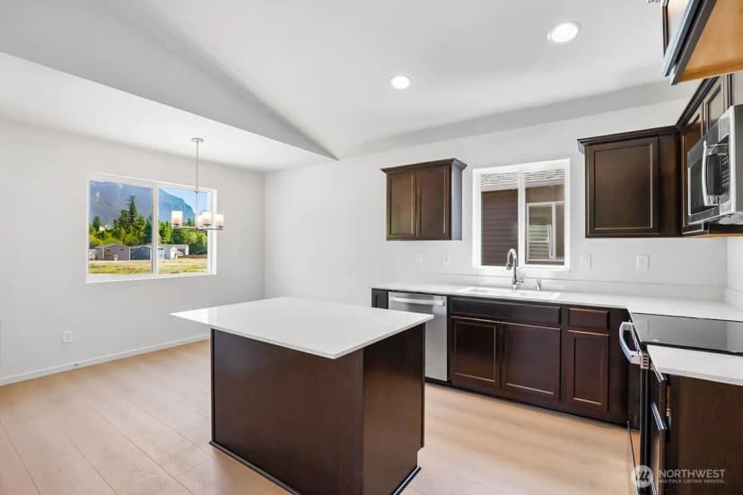Property photo for 1416 Alder Lane #b, Gold Bar photo 5