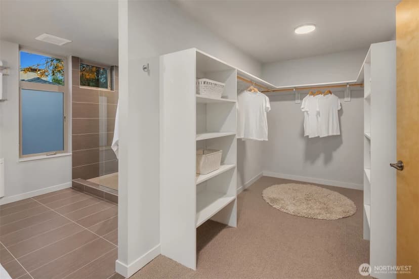 Property photo for 724 Belmont Place E, Seattle photo 18