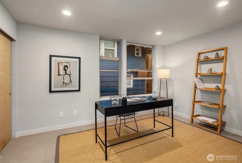 Property photo for 724 Belmont Place E, Seattle photo 30