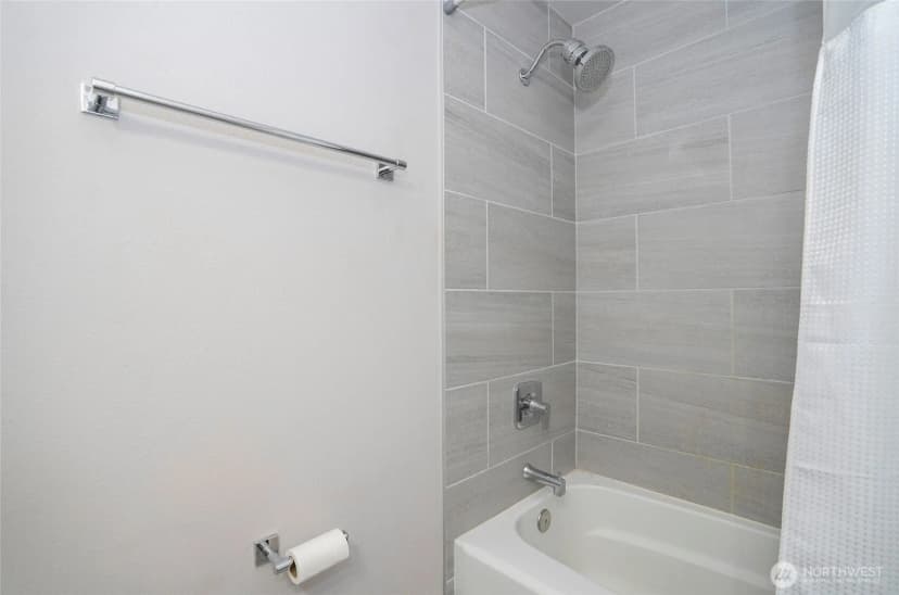 Property photo for 20104 120th Avenue E, Graham photo 19