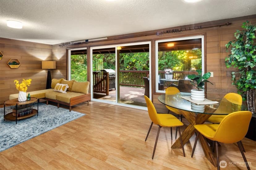Property photo for 4740 Lakehurst Lane Se, Bellevue photo 17
