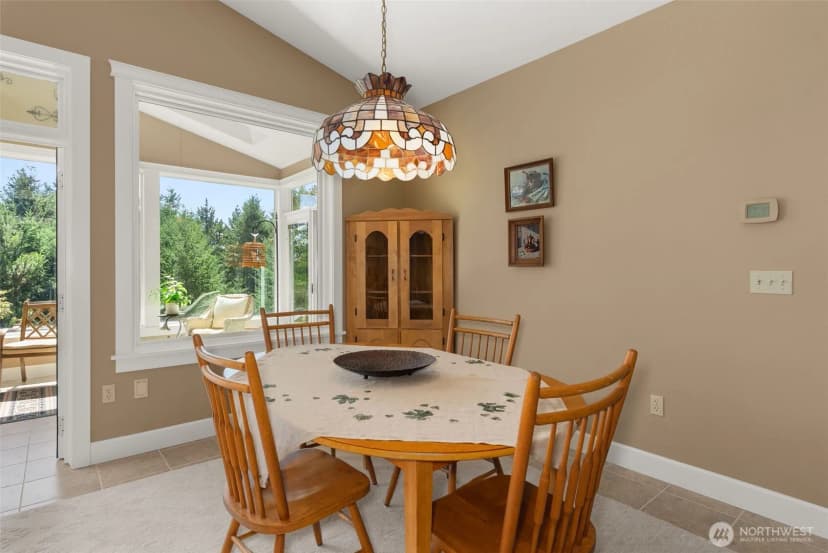 Property photo for 81 E Lexington Place, Shelton photo 11