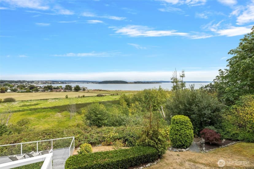 Property photo for 2220 Sw Scenic Heights Street, Oak Harbor photo 39