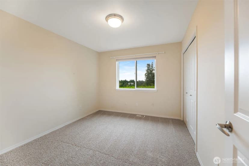 Property photo for 8803 139th Avenue Se, Newcastle photo 26
