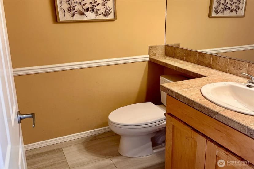 Property photo for 8803 139th Avenue Se, Newcastle photo 18