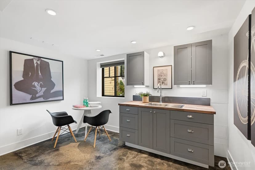 Property photo for 1603 Ne 70th Street, Seattle photo 17