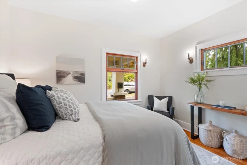 Property photo for 1603 Ne 70th Street, Seattle photo 12