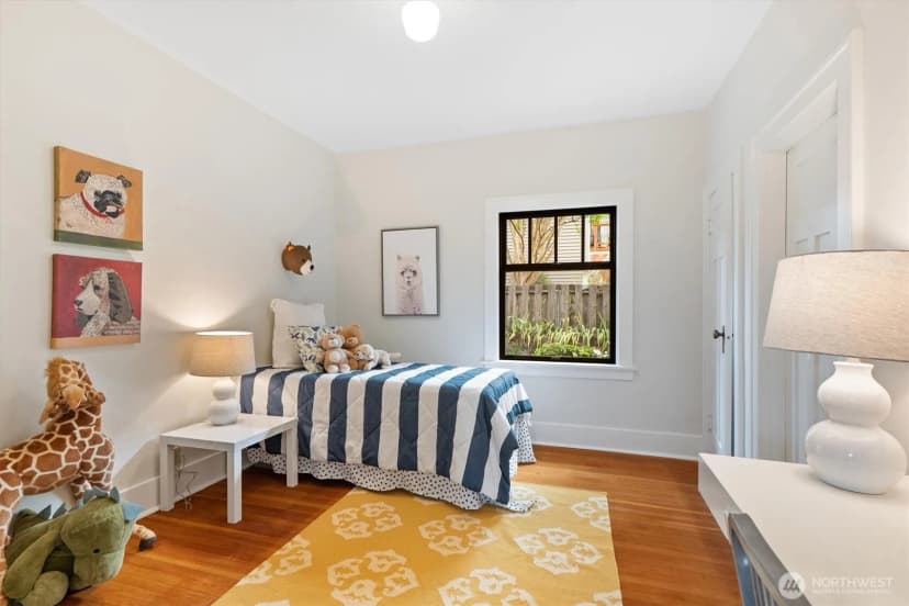 Property photo for 1603 Ne 70th Street, Seattle photo 13