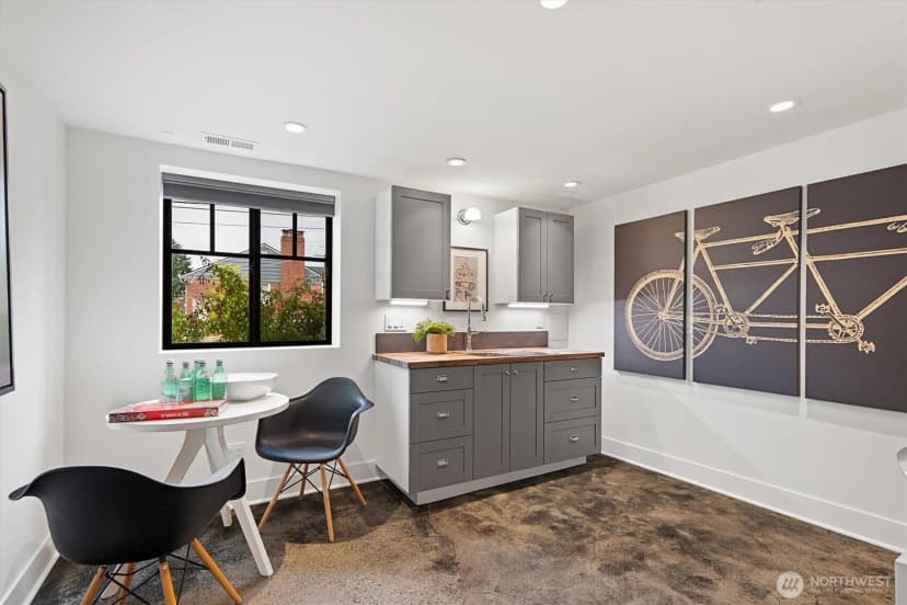 Property photo for 1603 Ne 70th Street, Seattle photo 16