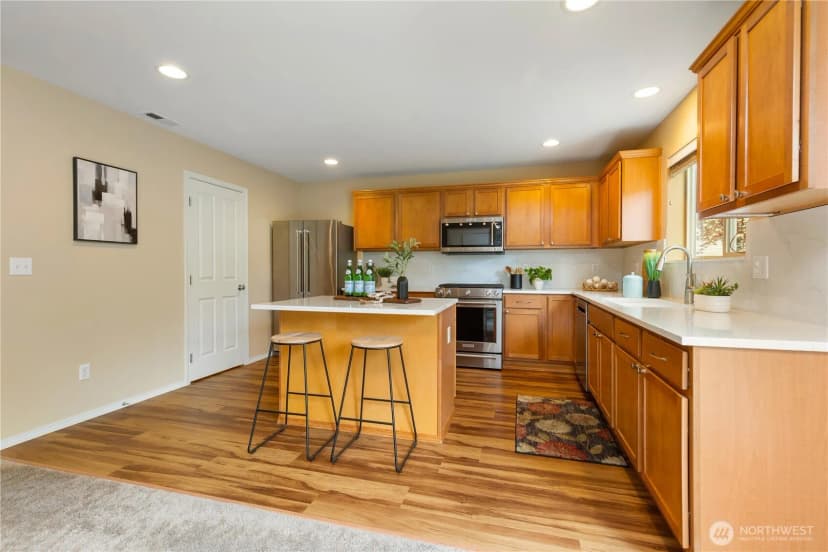 Property photo for 14002 Flossmoor Lane Se, Monroe photo 12
