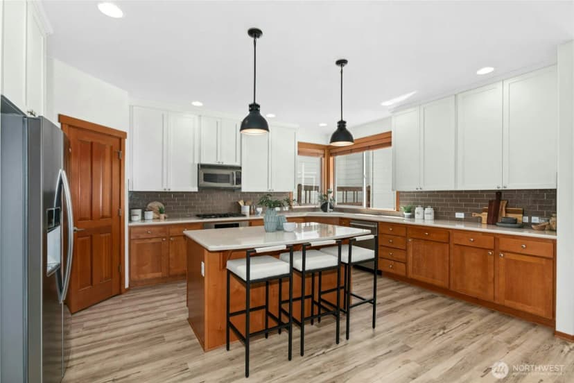 Property photo for 3419 Ne Meadow Way, Issaquah photo 10