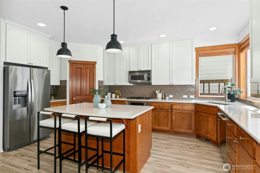 Property photo for 3419 Ne Meadow Way, Issaquah photo 11