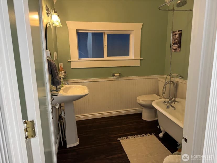 Property photo for 102 W Utah Avenue, Roslyn photo 18