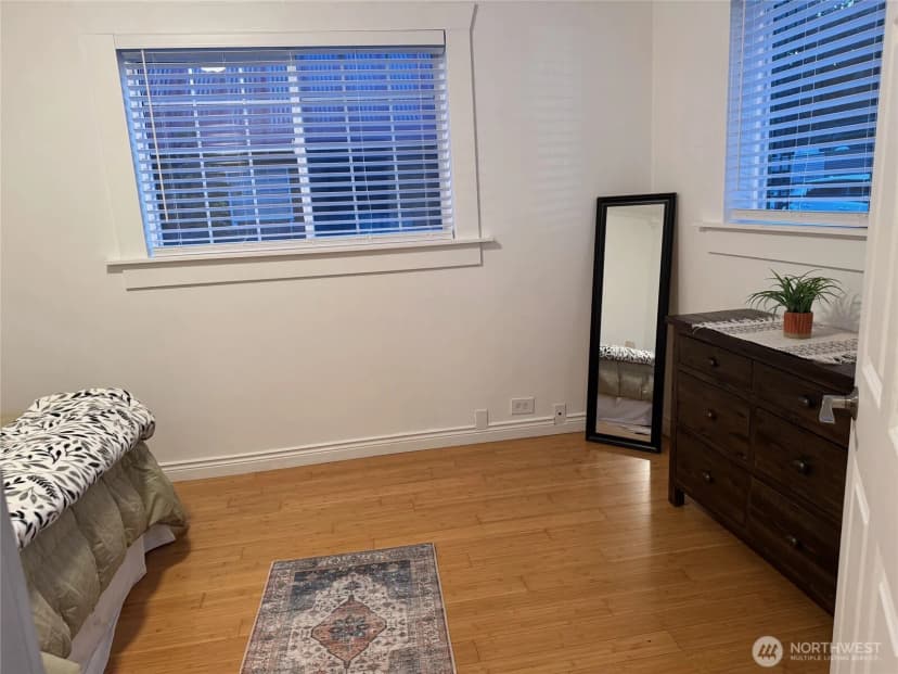 Property photo for 102 W Utah Avenue, Roslyn photo 11