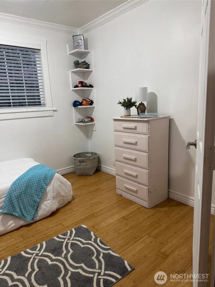 Property photo for 102 W Utah Avenue, Roslyn photo 14