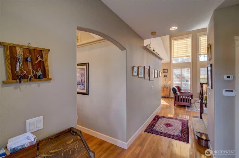 Property photo for 2611 Sea Crest Avenue N, Long Beach photo 6