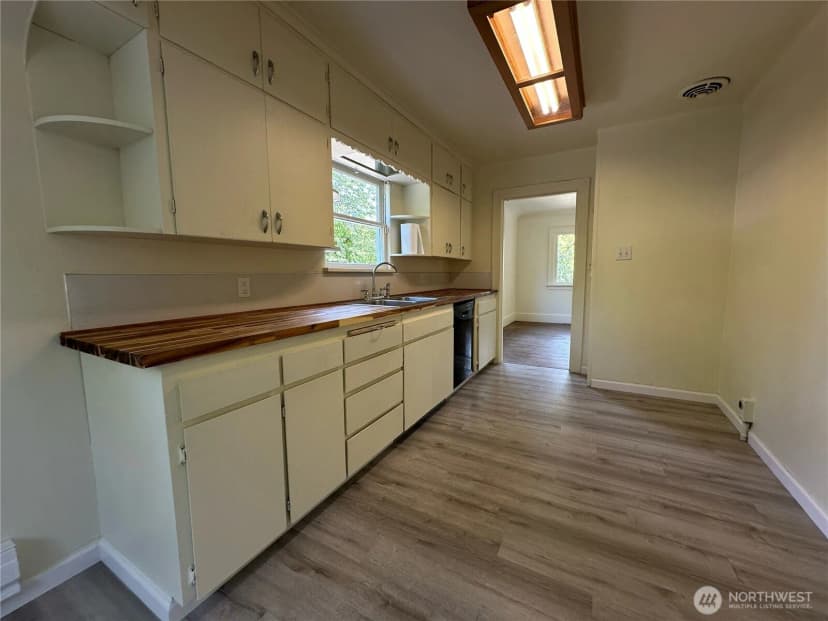 Property photo for 6502 E Portland Avenue, Tacoma photo 11