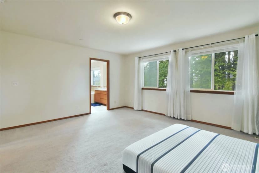 Property photo for 12414 29th Place W, Everett photo 25