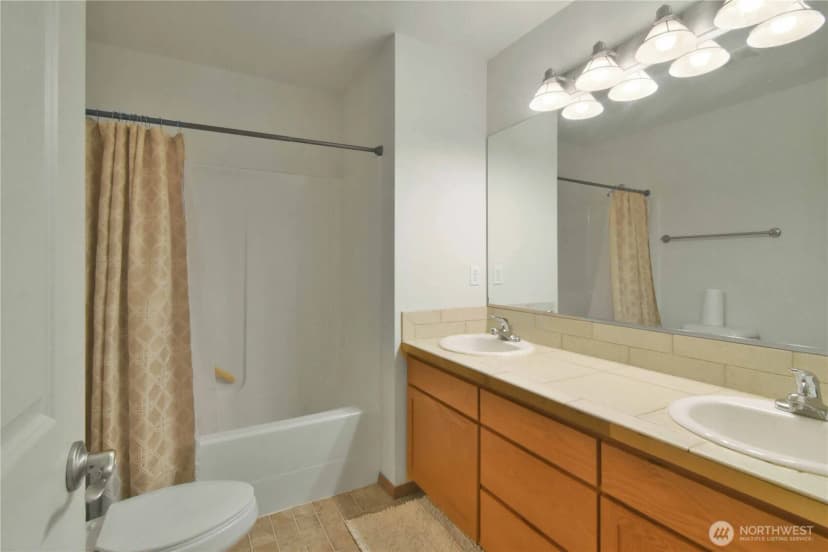 Property photo for 12414 29th Place W, Everett photo 35