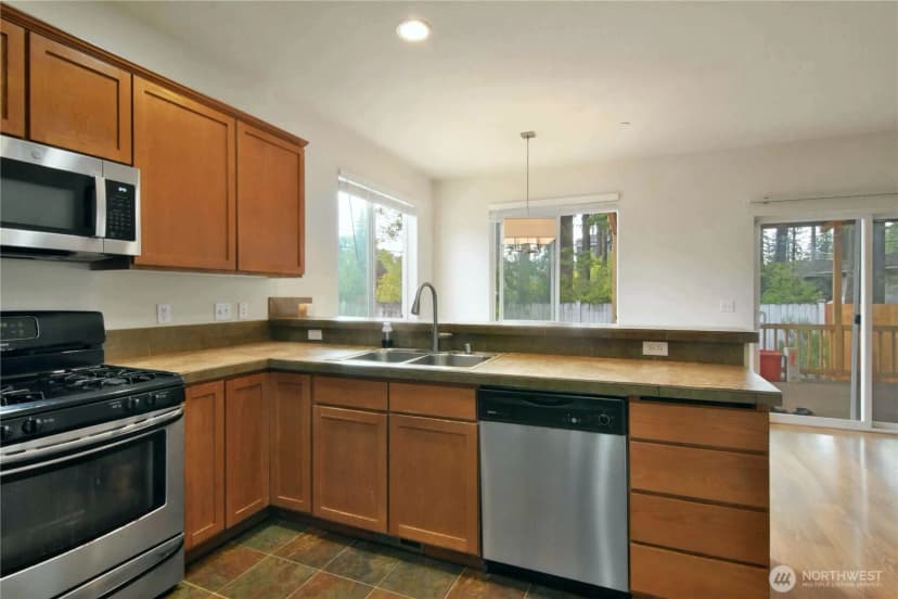 Property photo for 12414 29th Place W, Everett photo 19
