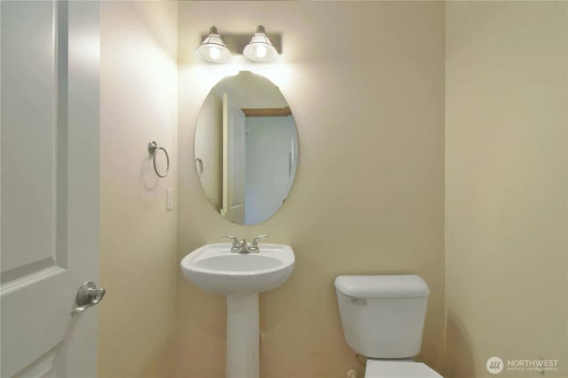 Property photo for 12414 29th Place W, Everett photo 24