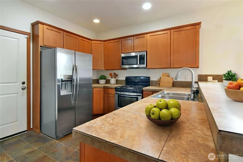 Property photo for 12414 29th Place W, Everett photo 6