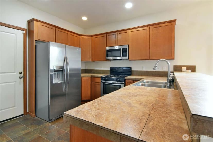 Property photo for 12414 29th Place W, Everett photo 18