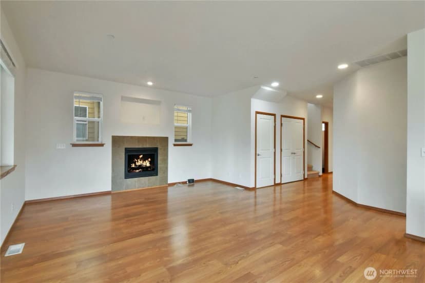 Property photo for 12414 29th Place W, Everett photo 14