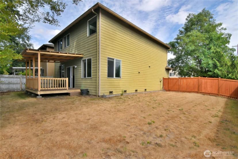 Property photo for 12414 29th Place W, Everett photo 38