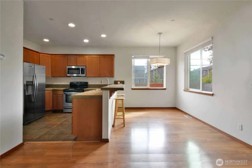 Property photo for 12414 29th Place W, Everett photo 17