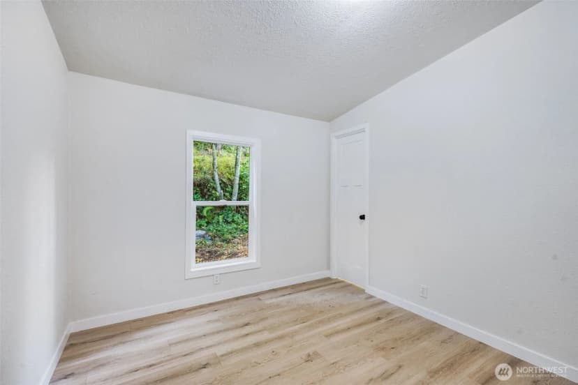 Property photo for 18903 224th Avenue Ct E, Orting photo 18