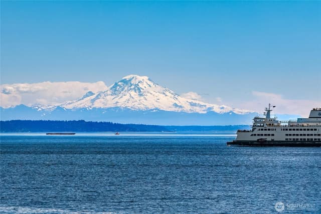 Property photo for 1850 Beans Bight Road Ne, Bainbridge Island photo 2