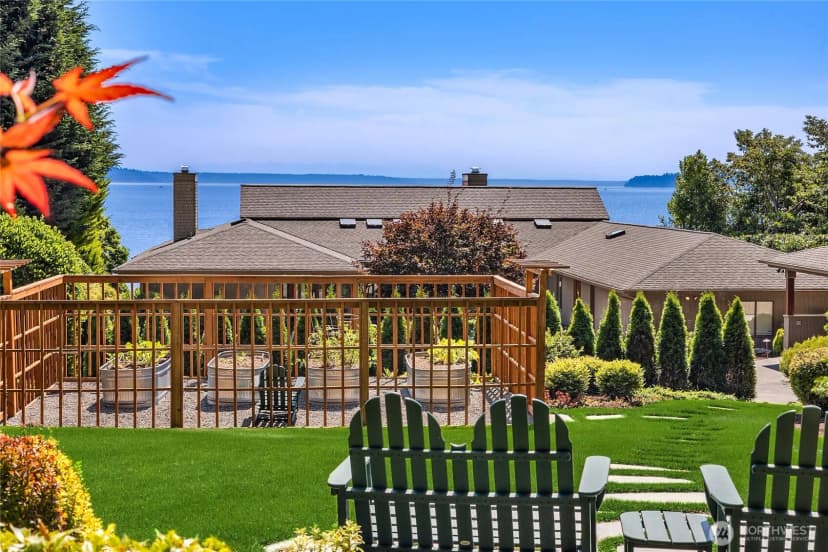 Property photo for 1850 Beans Bight Road Ne, Bainbridge Island photo 4