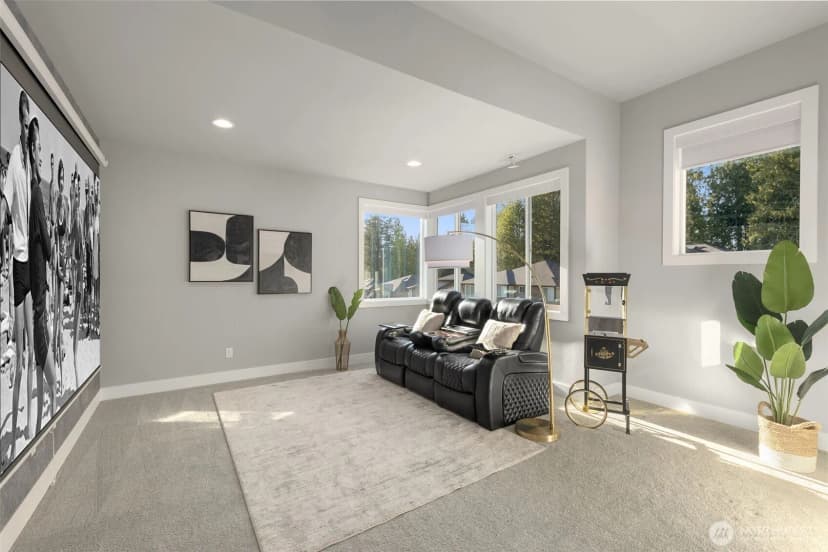Property photo for 24399 Ne 24th Street, Sammamish photo 31