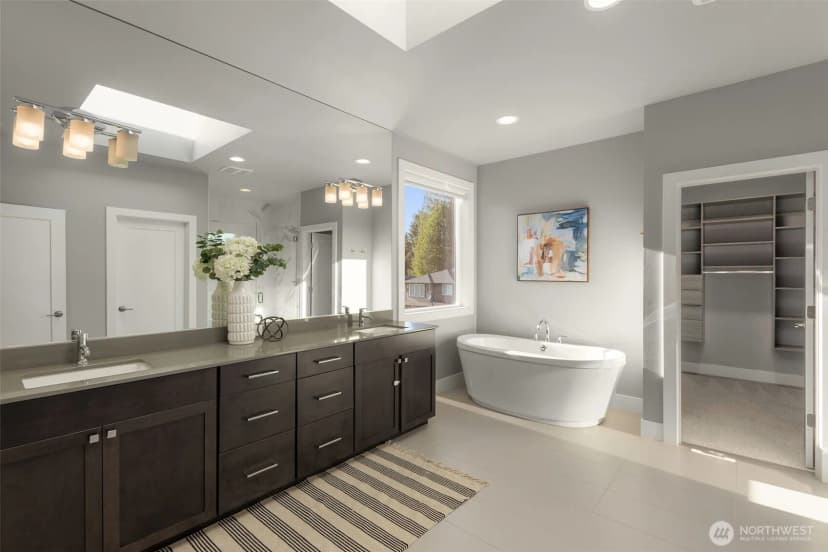 Property photo for 24399 Ne 24th Street, Sammamish photo 23
