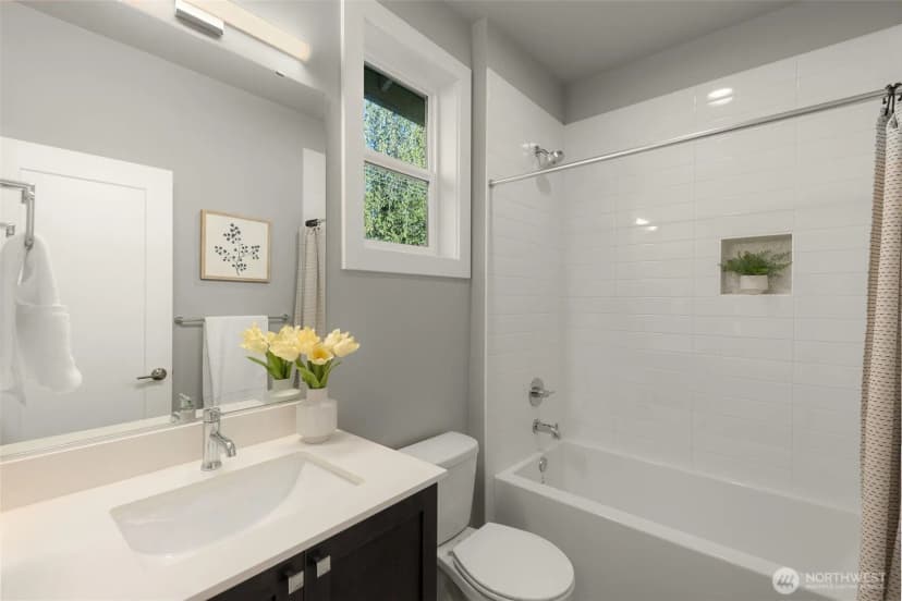 Property photo for 24399 Ne 24th Street, Sammamish photo 29