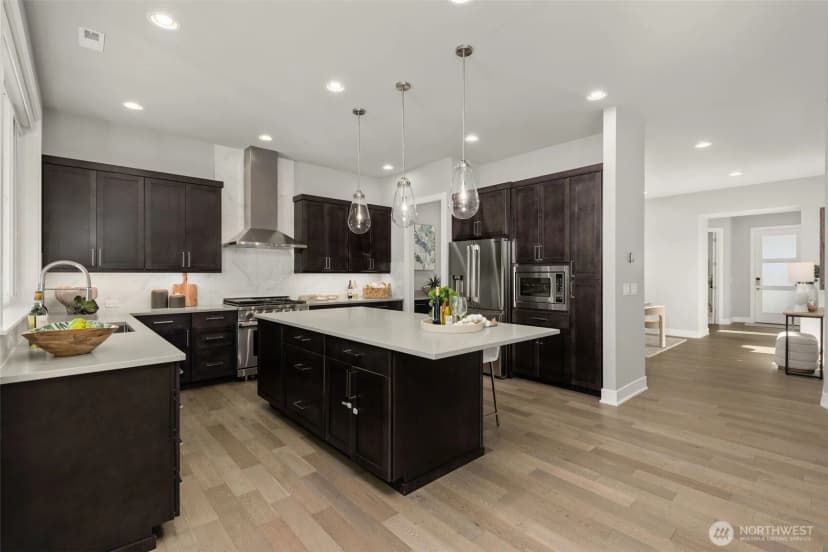 Property photo for 24399 Ne 24th Street, Sammamish photo 12